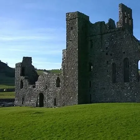 Hounslow House Hotel 5*